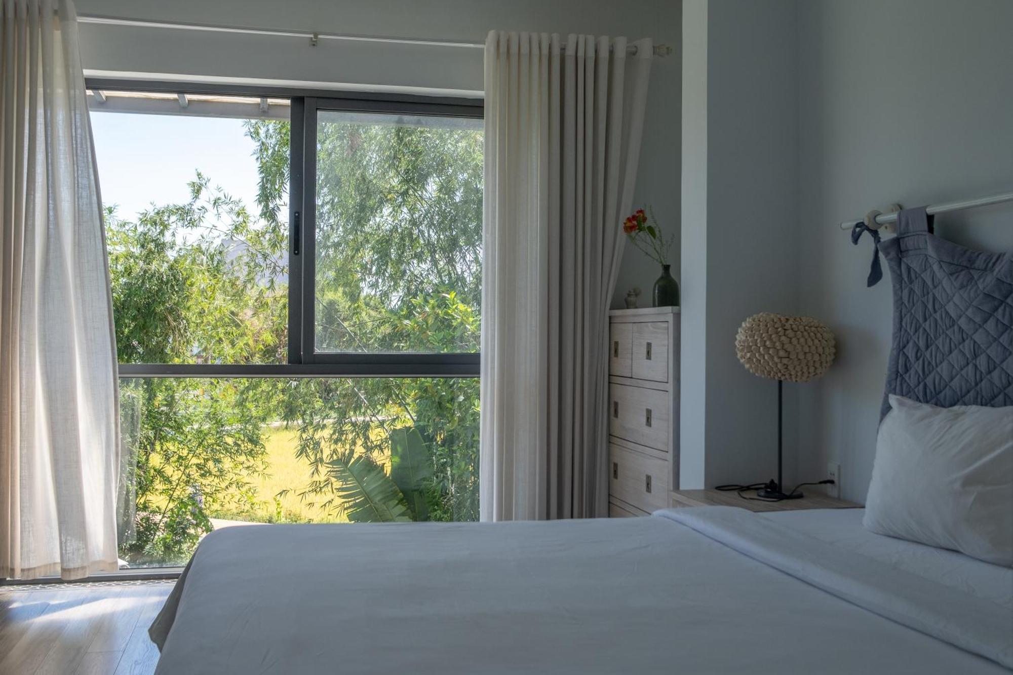 Homeday Retreats Tan Thanh Exterior photo